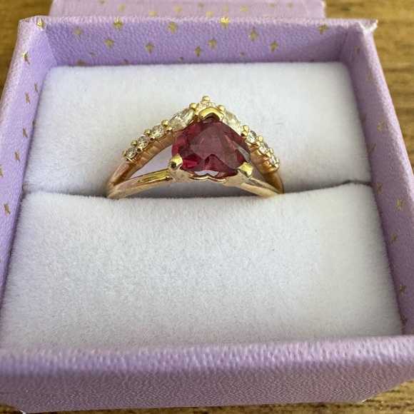 Custom Design RUBY HEART/DIAMONDS 14K YELLOW GOLD RING SIZE 6- APPRAISED @ $3300 - Picture 4 of 8